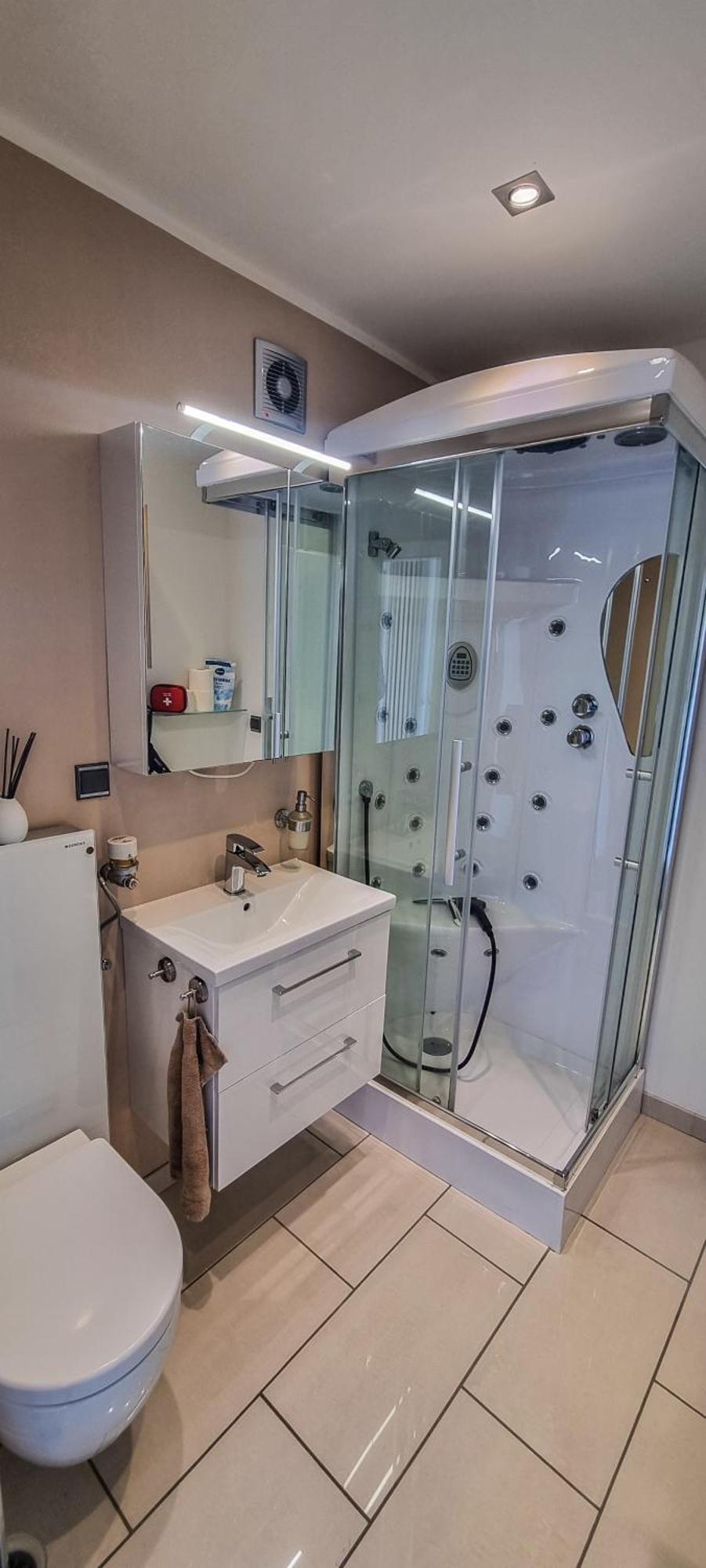 - Langenhagen Center 2 Apartment Hannover